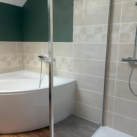 Confortable, Parking Prive - 6 Pers. Landhuis Noyen-sur-Sarthe