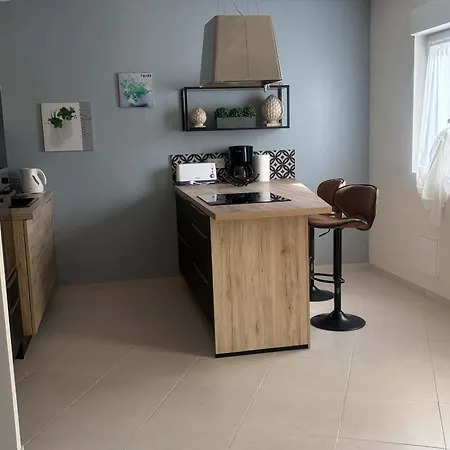Confortable, Parking Prive - 6 Pers. Landhuis Noyen-sur-Sarthe